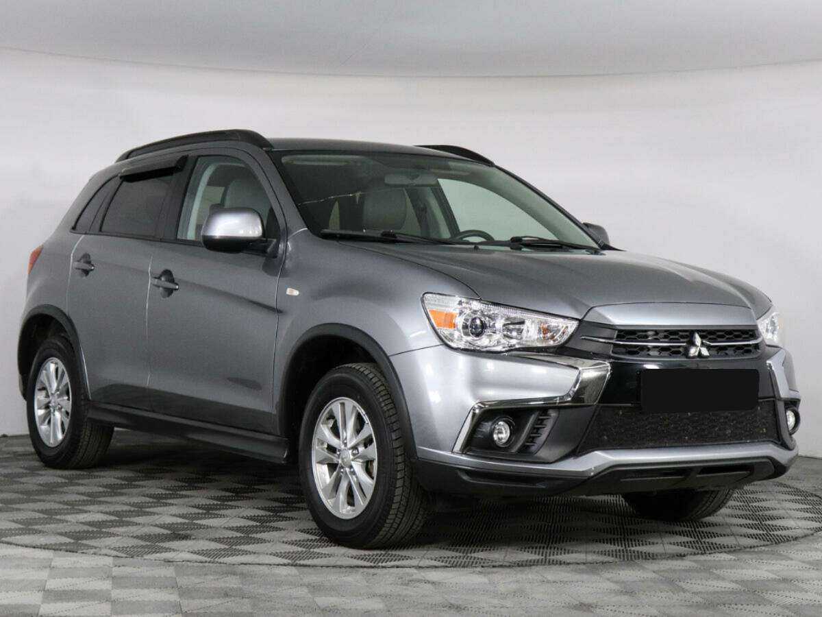 Купить Mitsubishi ASX с пробегом. Фото: #2
