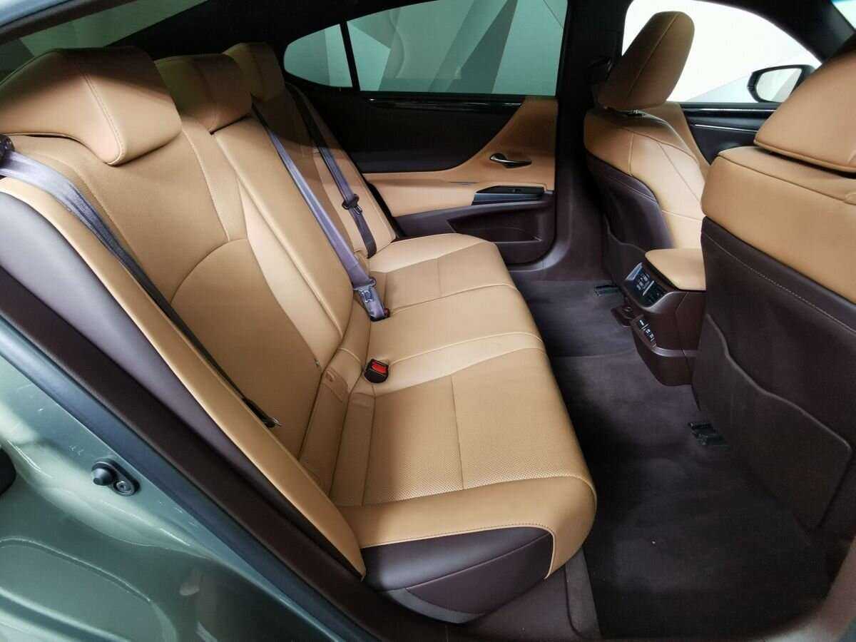 Купить Lexus ES с пробегом. Фото: #9