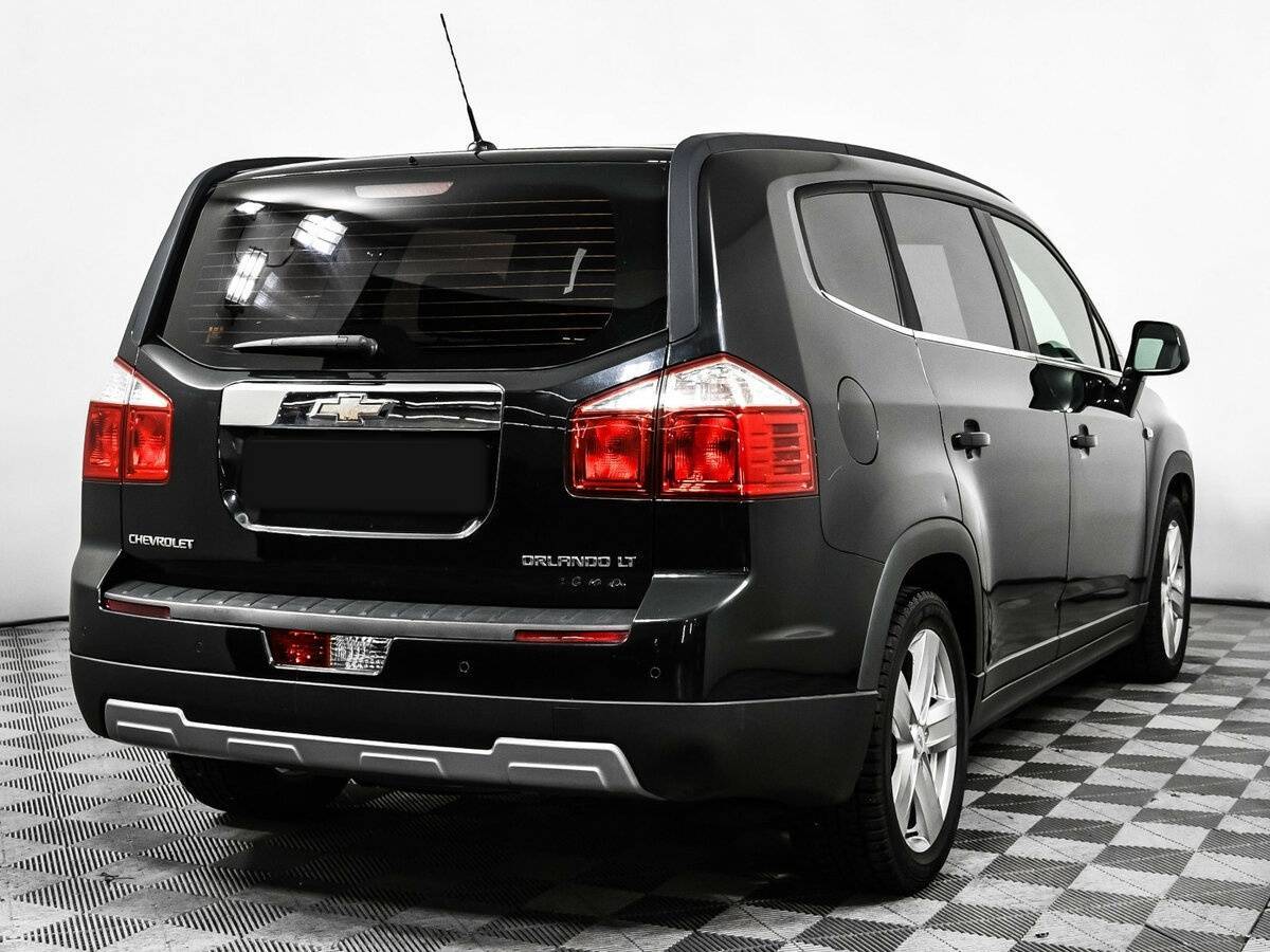 Купить Chevrolet Orlando с пробегом. Фото: #4