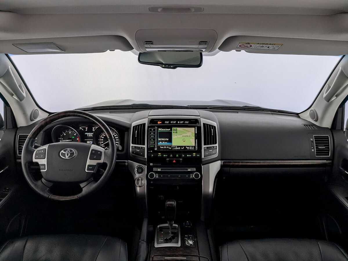 Купить Toyota Land Cruiser с пробегом. Фото: #13