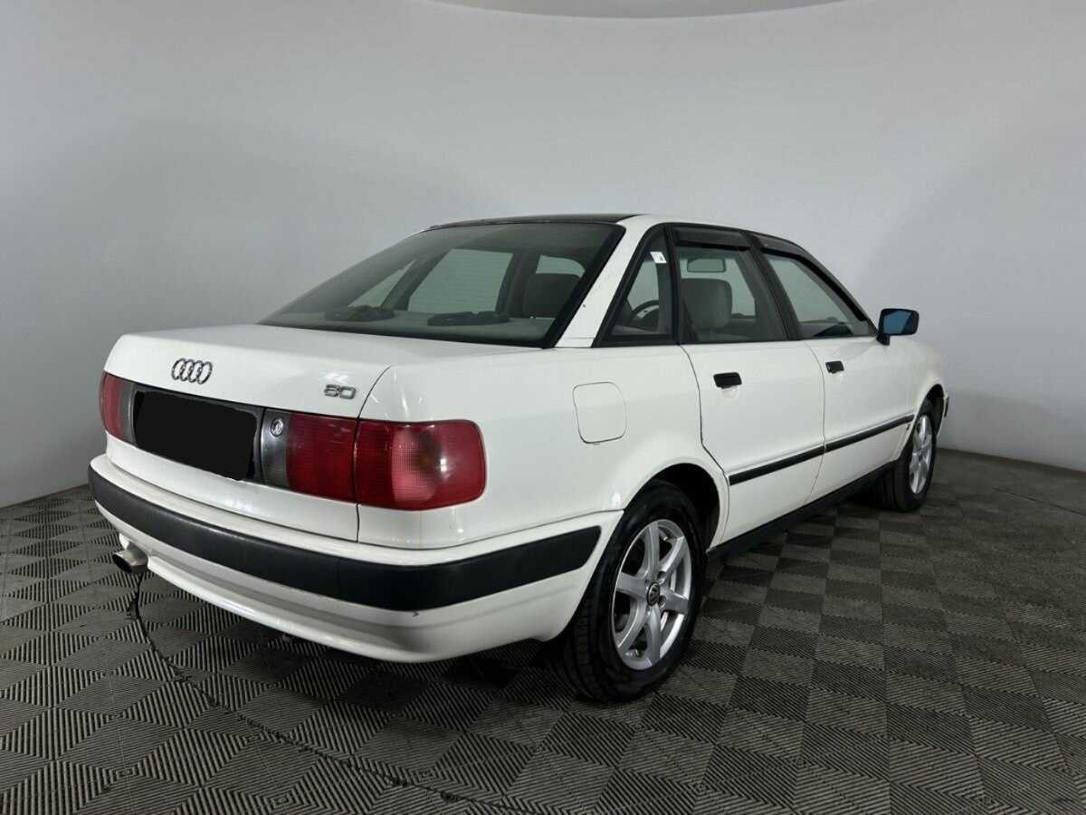 Купить Audi 80 с пробегом. Фото: #5