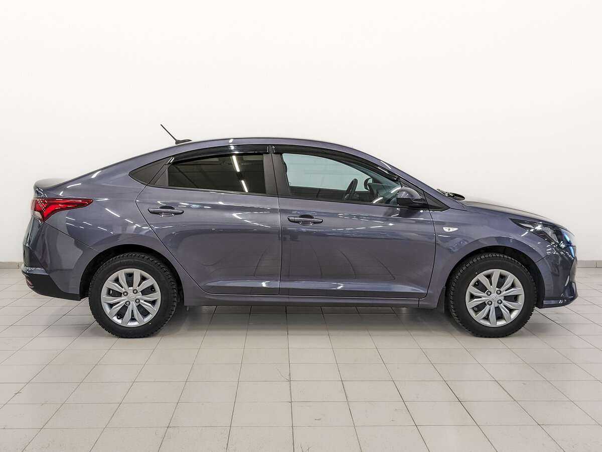 Купить Hyundai Solaris с пробегом. Фото: #3