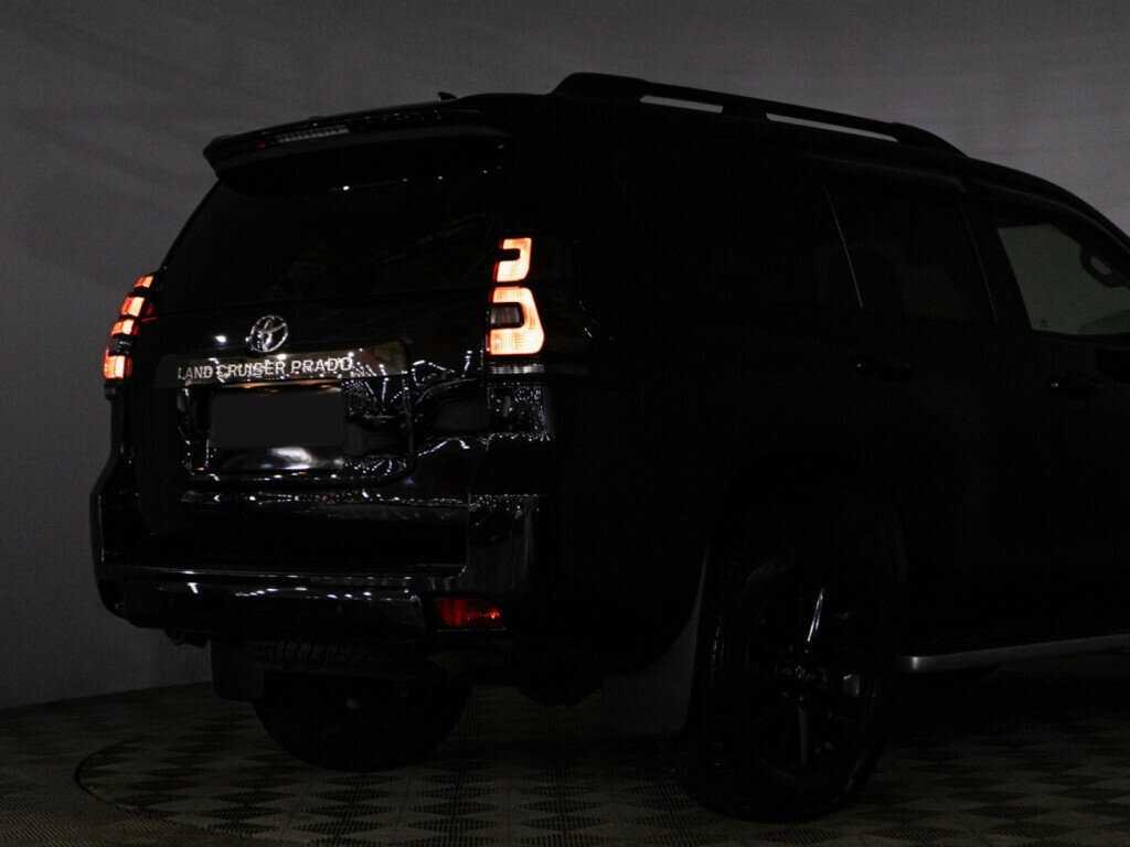 Купить Toyota Land Cruiser Prado с пробегом. Фото: #23