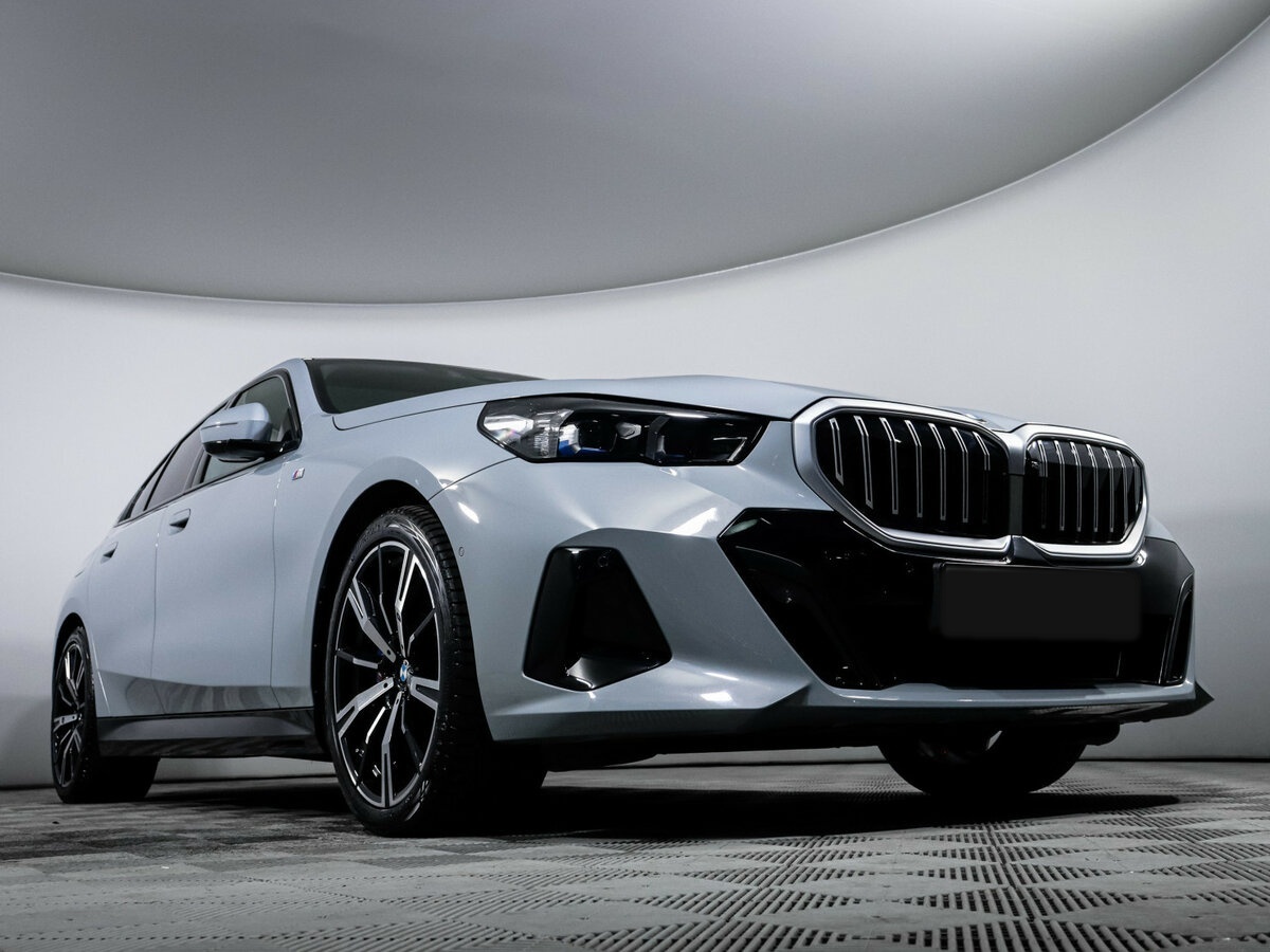 Купить BMW 5 серии с пробегом. Фото: #18