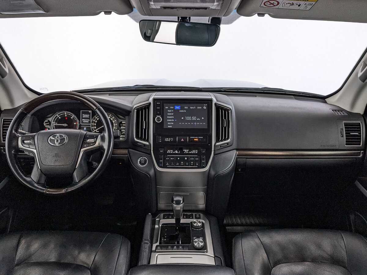 Купить Toyota Land Cruiser с пробегом. Фото: #9