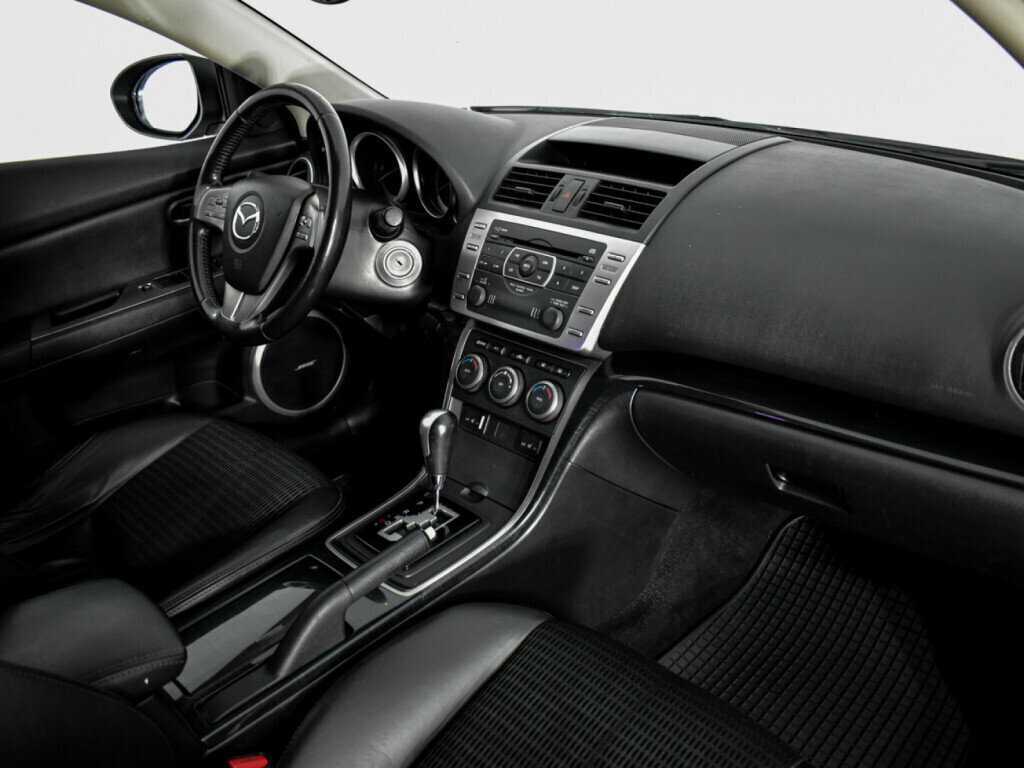 Купить Mazda 6 с пробегом. Фото: #11