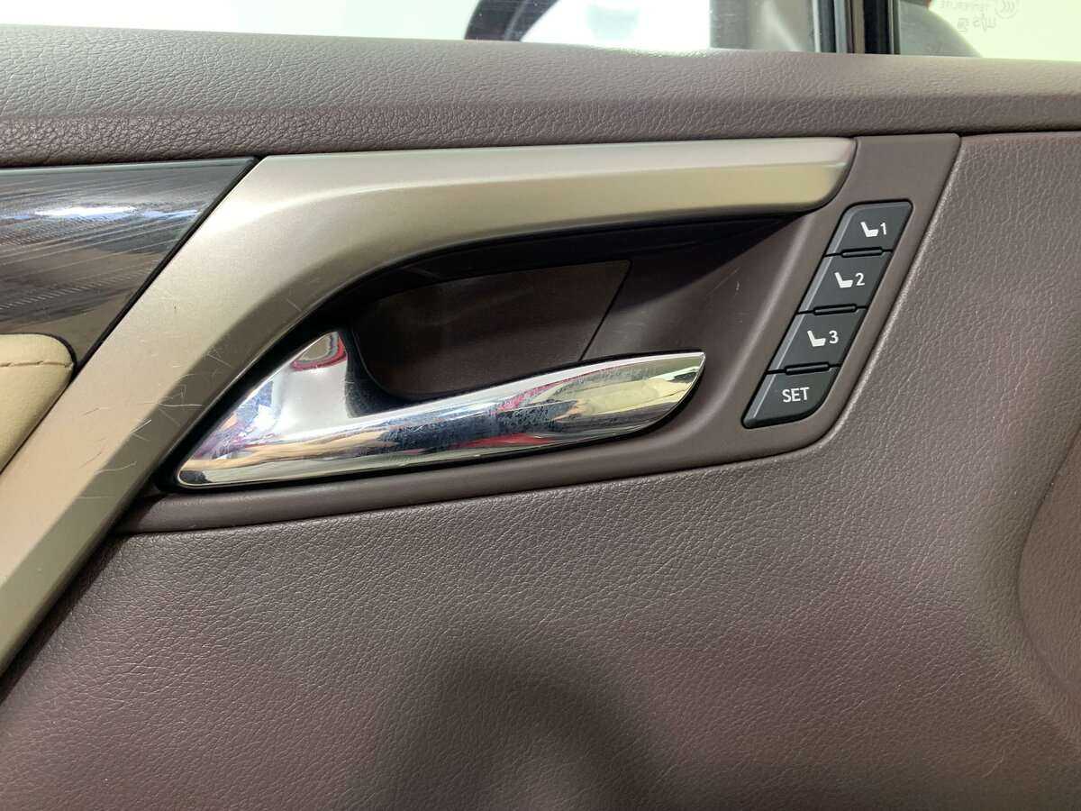 Купить Lexus RX с пробегом. Фото: #14