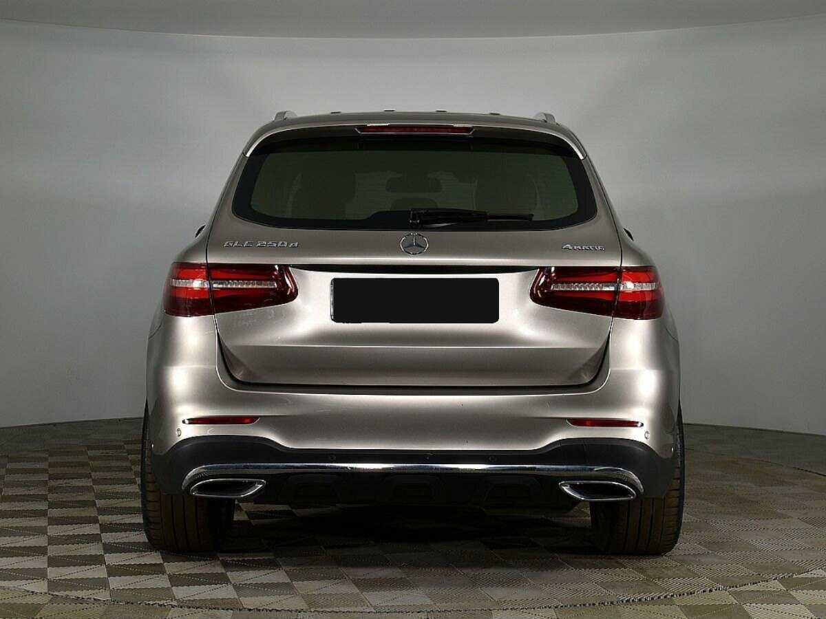 Купить Mercedes-Benz GLC с пробегом. Фото: #3