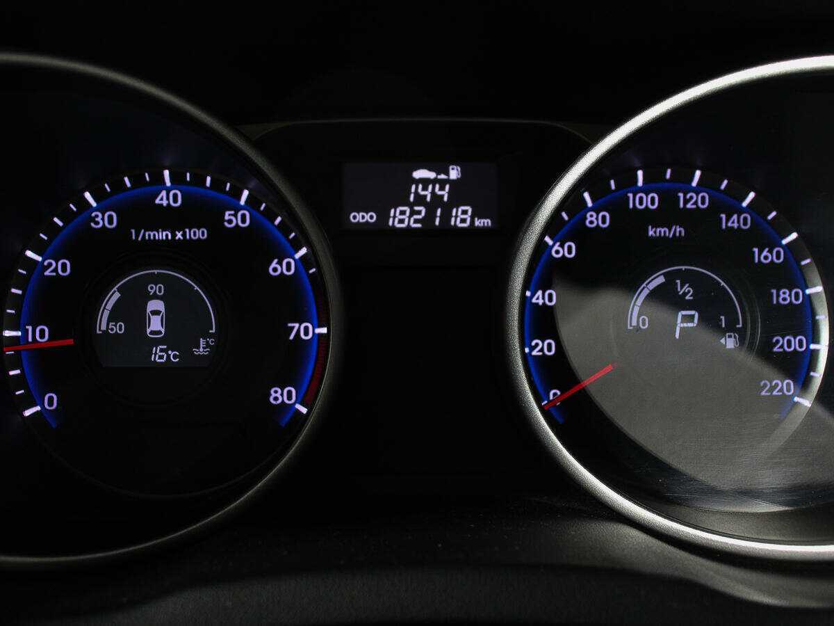 Купить Hyundai ix35 с пробегом. Фото: #10