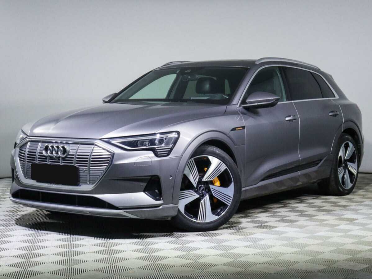 Купить Audi e-tron с пробегом. Посмотреть фото