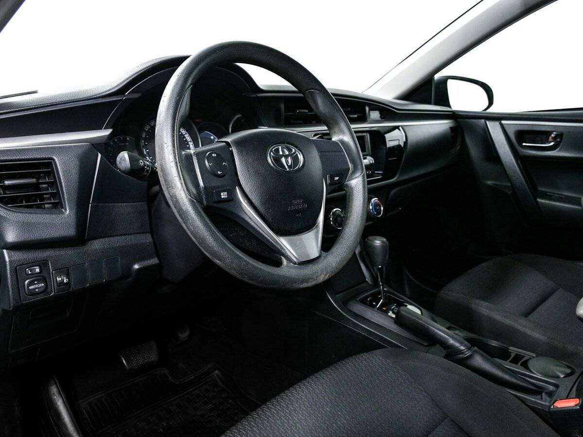 Купить Toyota Corolla с пробегом. Фото: #12