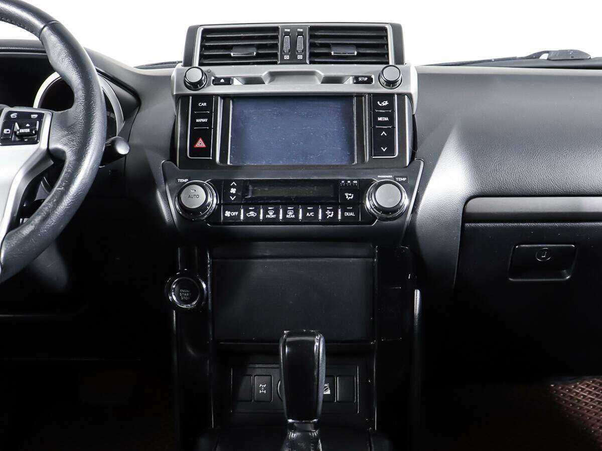 Купить Toyota Land Cruiser Prado с пробегом. Фото: #13