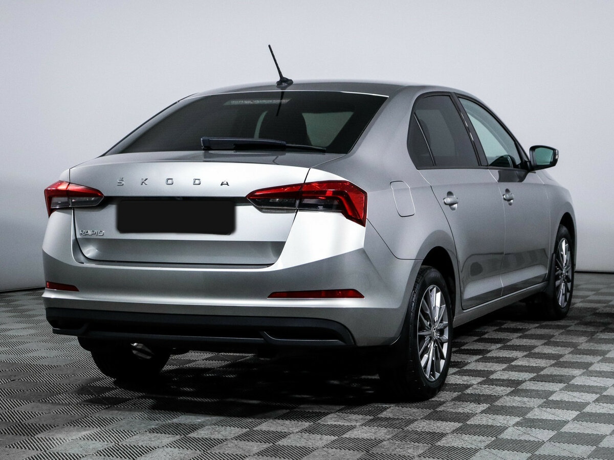 Купить Skoda Rapid с пробегом. Фото: #3