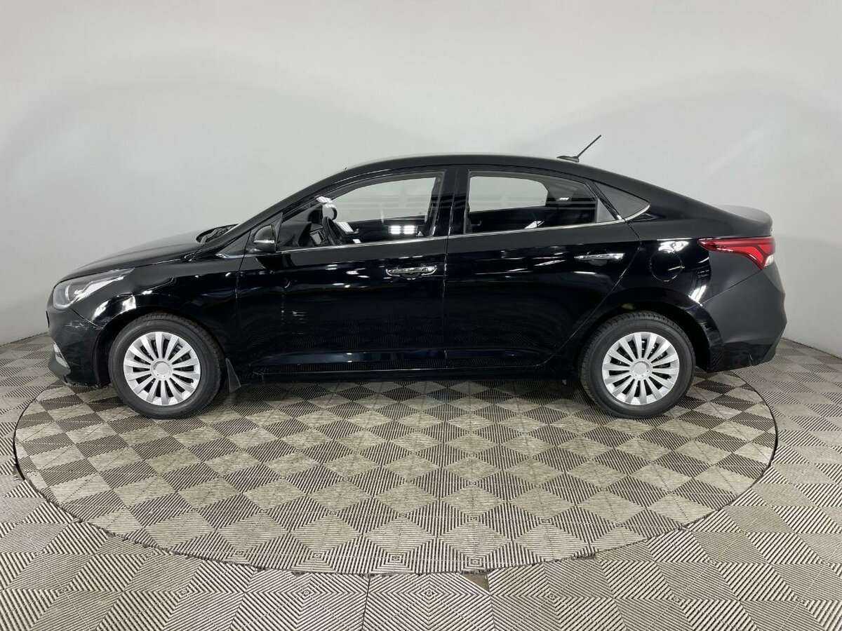 Купить Hyundai Solaris с пробегом. Фото: #4