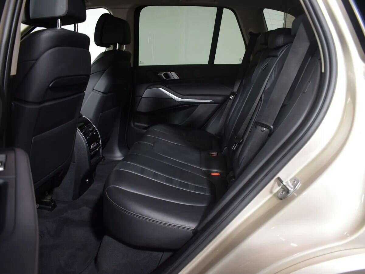 Купить BMW X5 с пробегом. Фото: #8