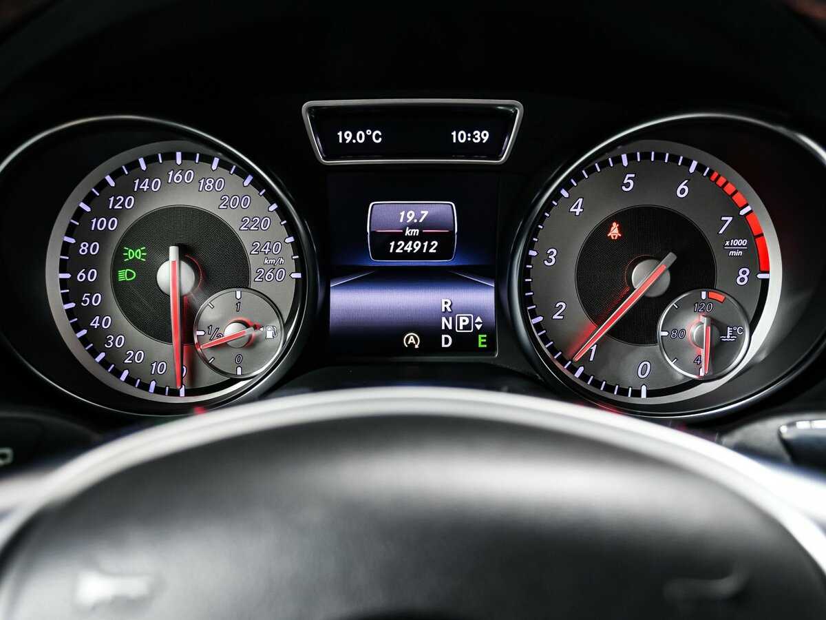 Купить Mercedes-Benz GLA с пробегом. Фото: #9