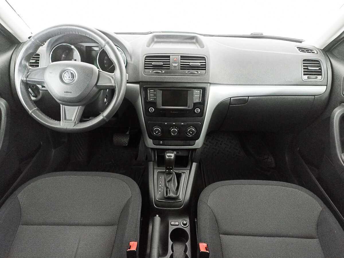 Купить Skoda Yeti с пробегом. Фото: #11