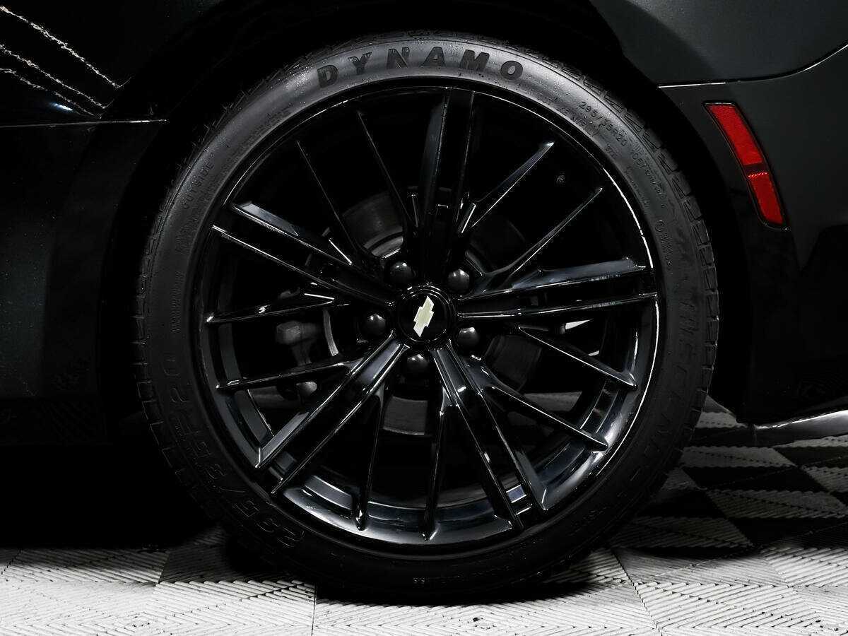 Купить Chevrolet Camaro с пробегом. Фото: #13
