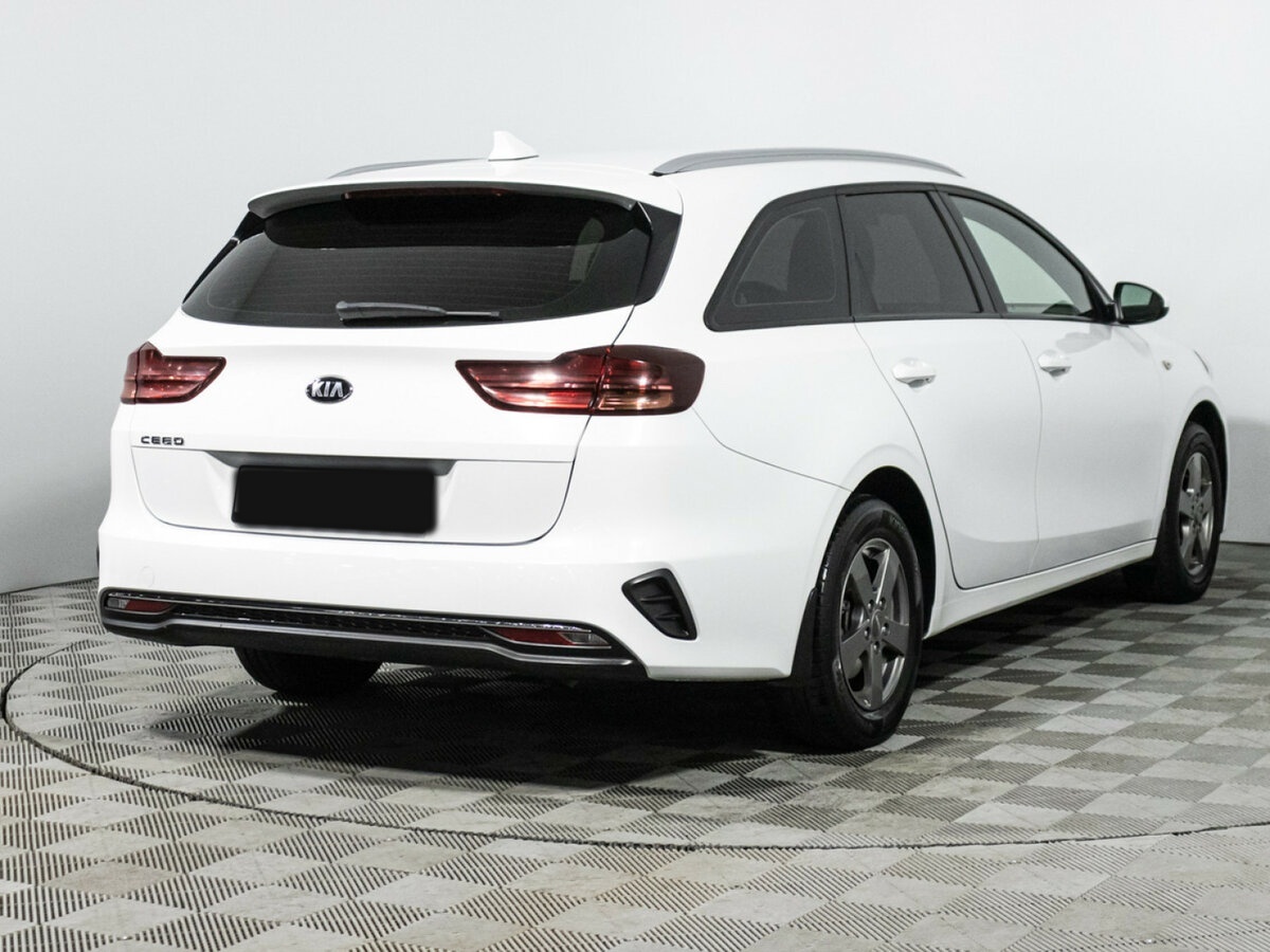 Купить Kia Ceed с пробегом. Фото: #4