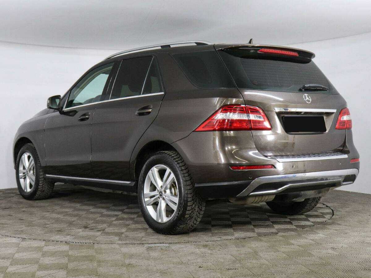 Купить Mercedes-Benz M-Класс с пробегом. Фото: #3