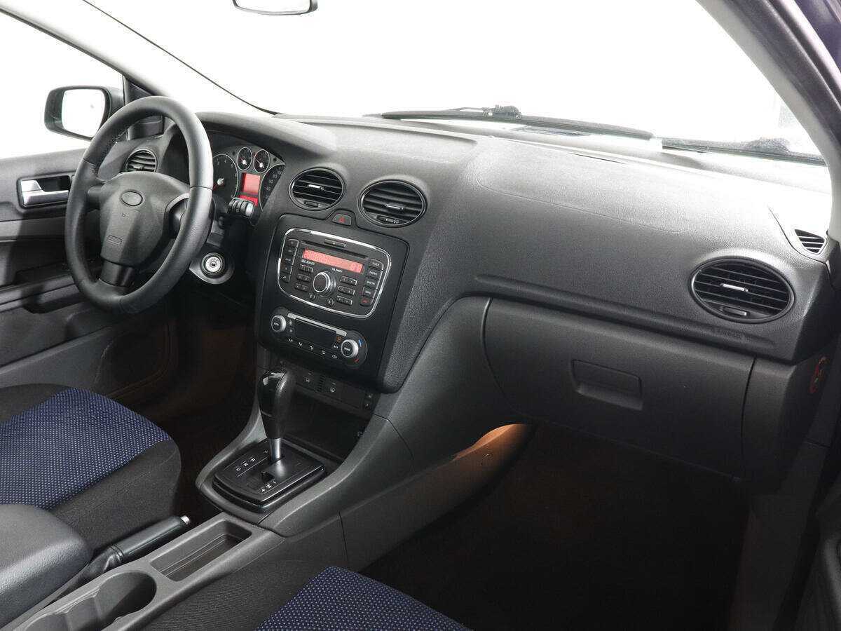 Купить Ford Focus с пробегом. Фото: #5
