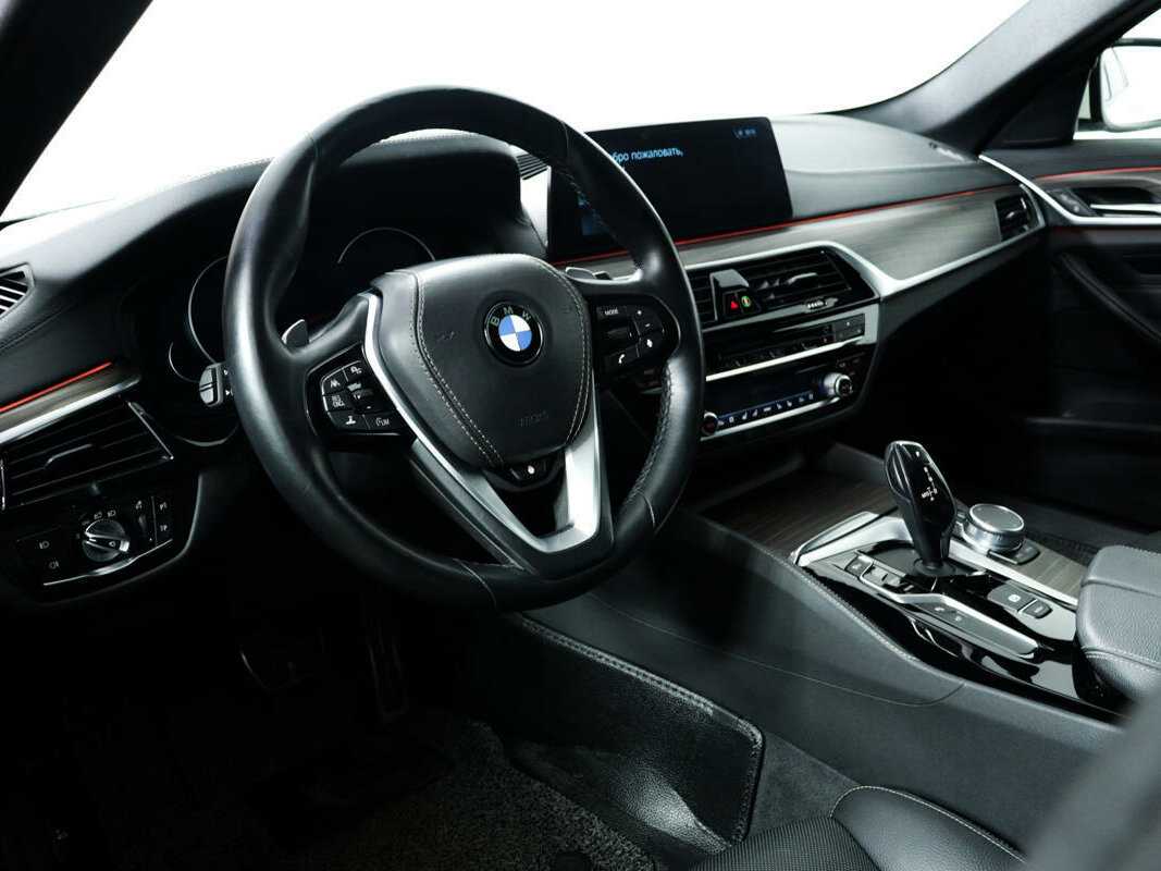 Купить BMW 5 серии с пробегом. Фото: #12