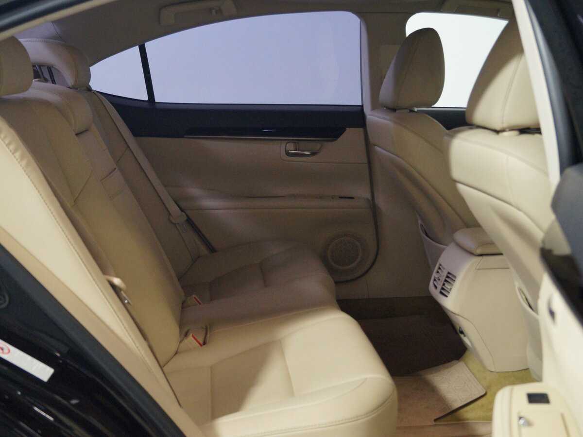 Купить Lexus ES с пробегом. Фото: #10