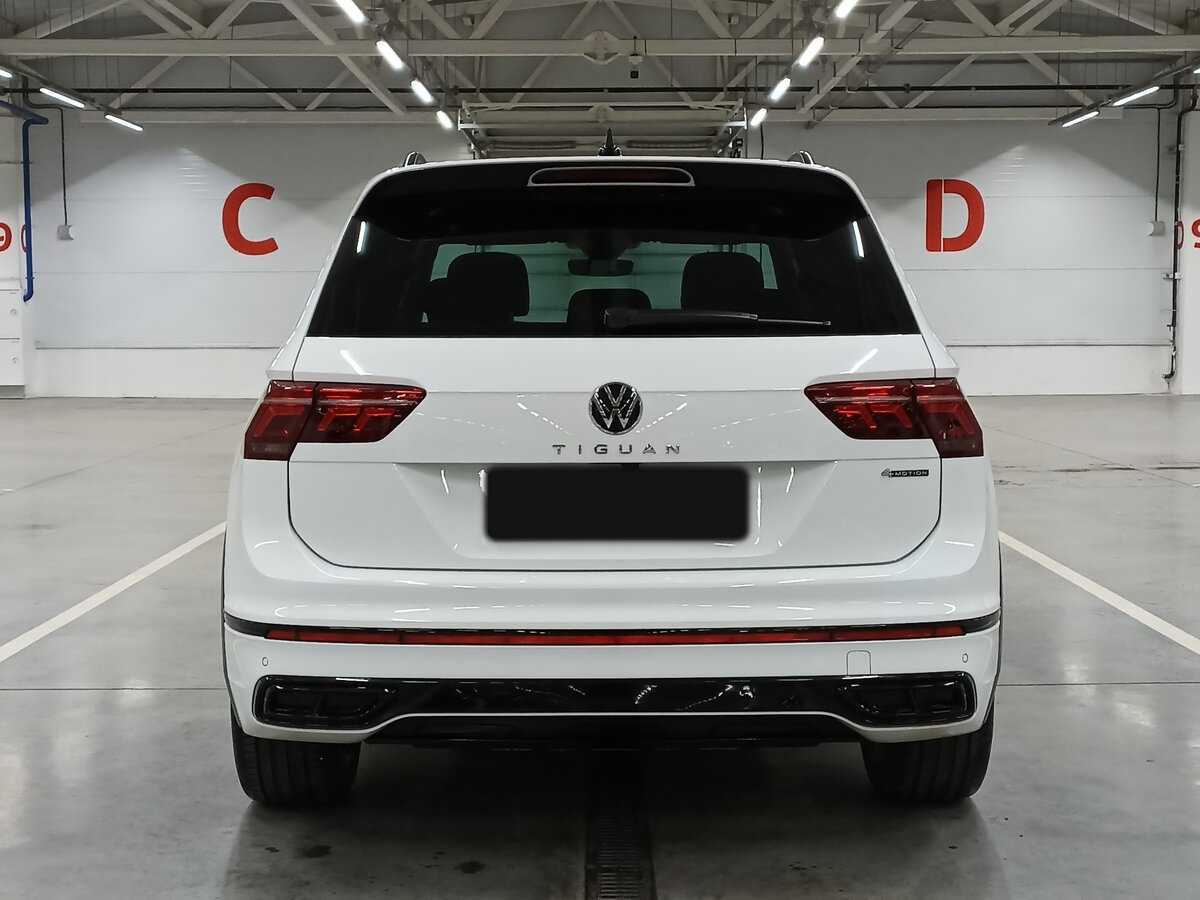 Купить Volkswagen Tiguan с пробегом. Фото: #5