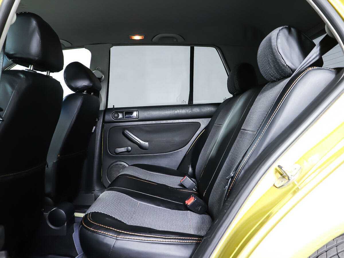 Купить Volkswagen Golf с пробегом. Фото: #9
