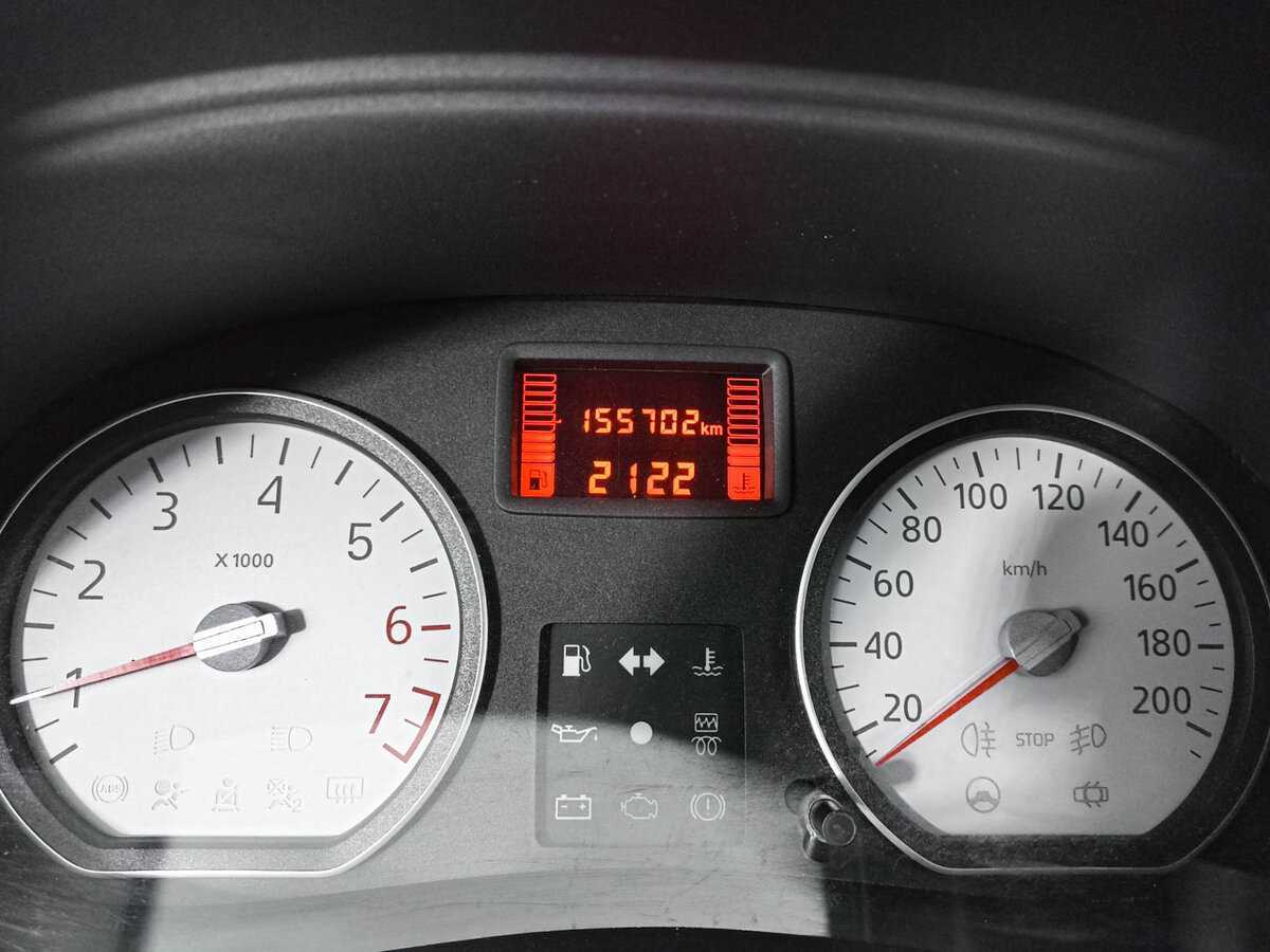Купить Renault Sandero с пробегом. Фото: #9