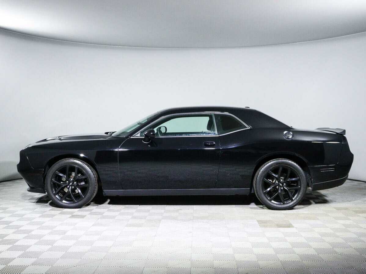 Купить Dodge Challenger с пробегом. Фото: #7