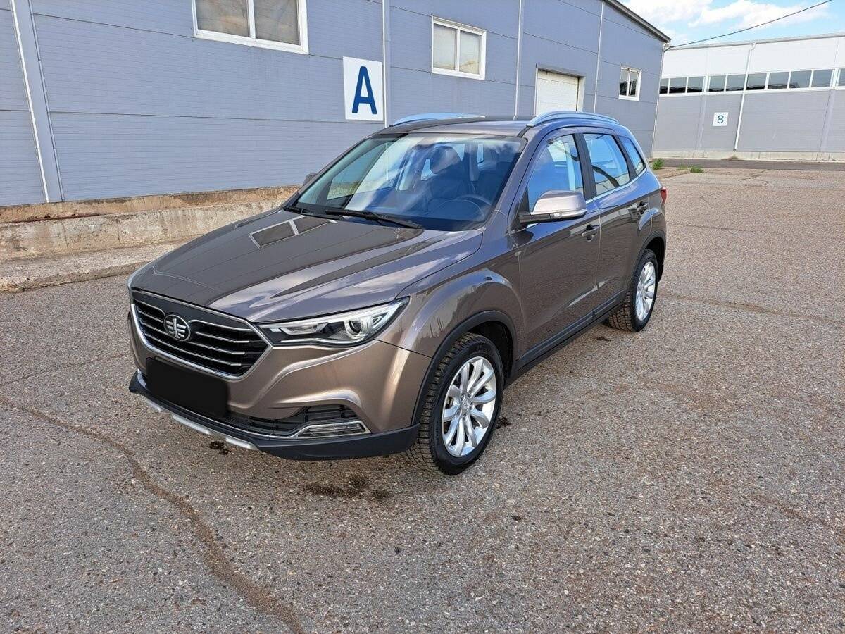 Купить FAW Besturn X40 с пробегом. Посмотреть фото