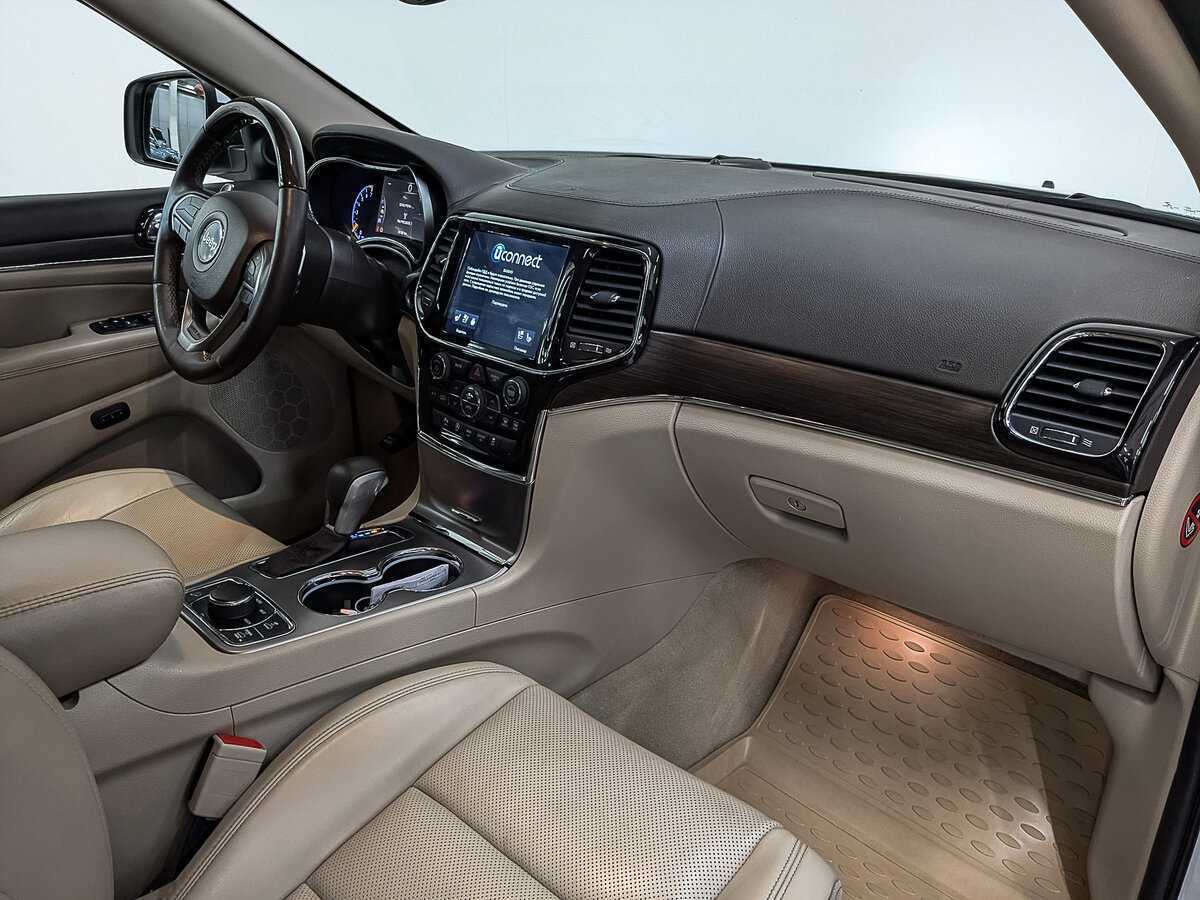 Купить Jeep Grand Cherokee с пробегом. Фото: #10