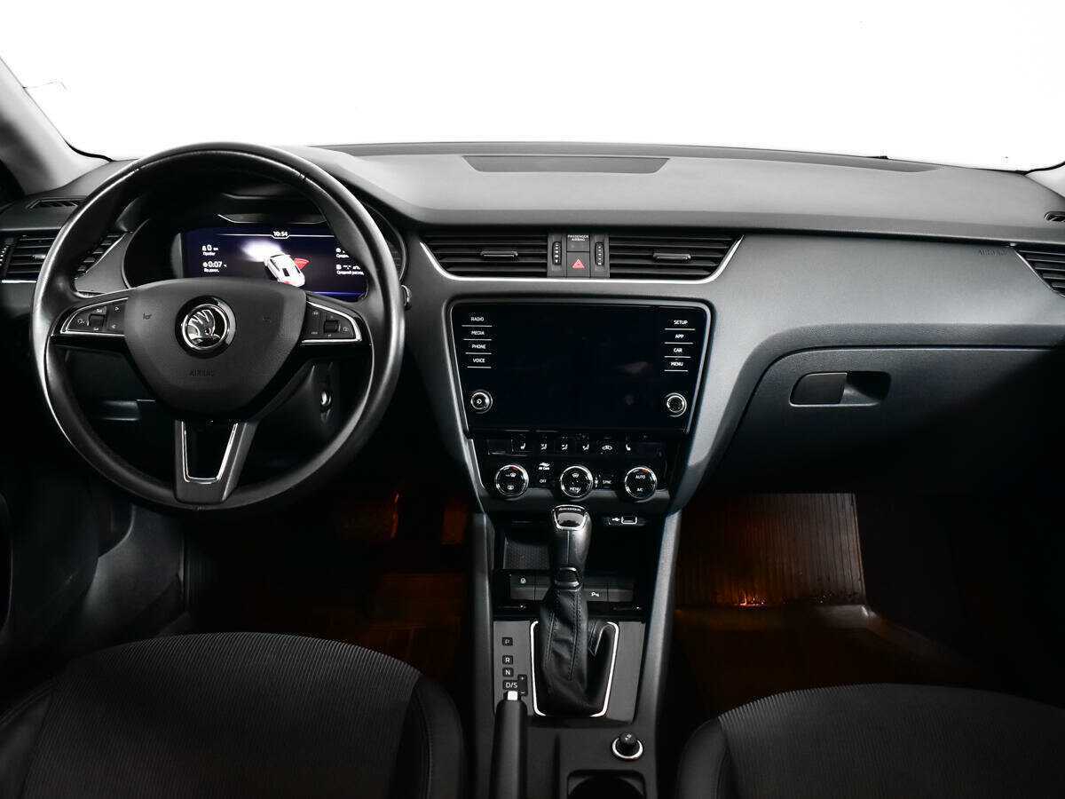 Купить Skoda Octavia с пробегом. Фото: #10