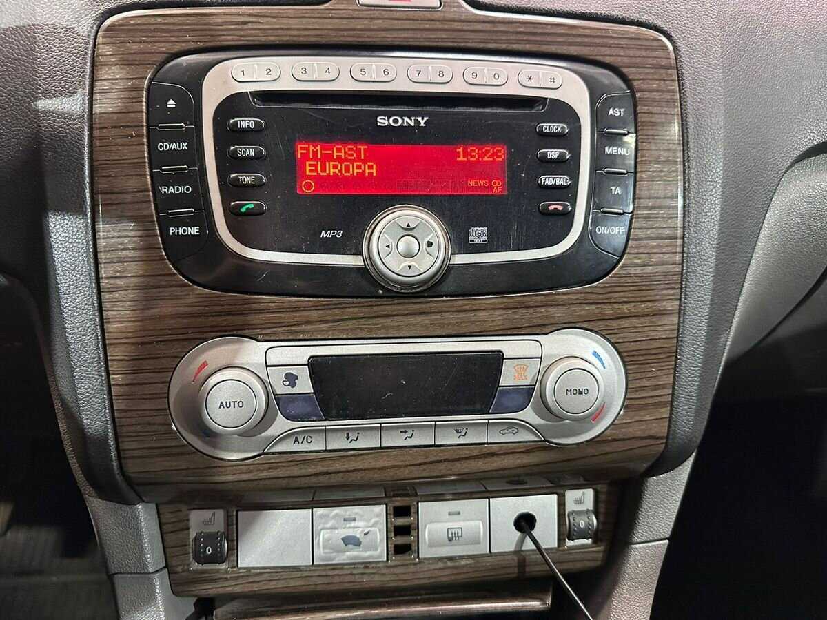 Купить Ford Focus с пробегом. Фото: #12