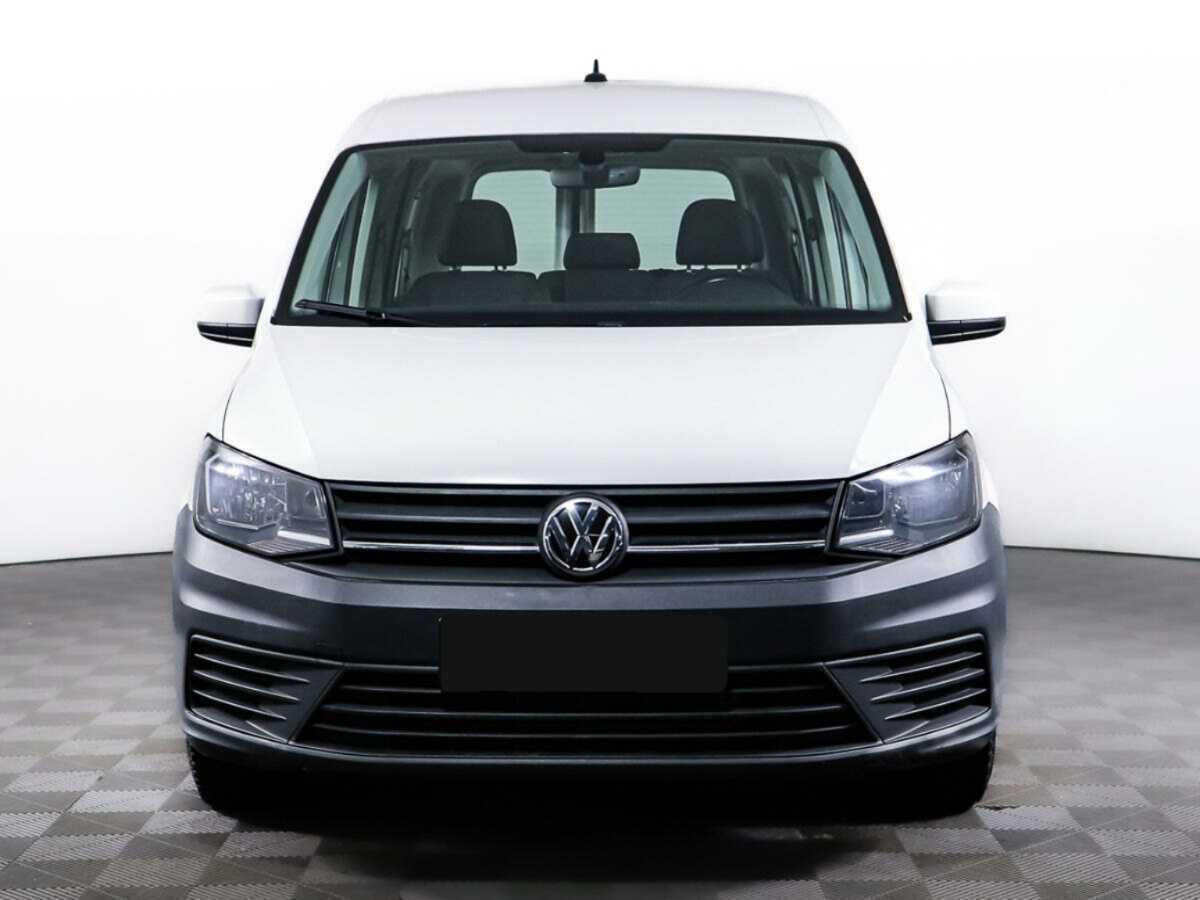Купить Volkswagen Caddy с пробегом. Фото: #1