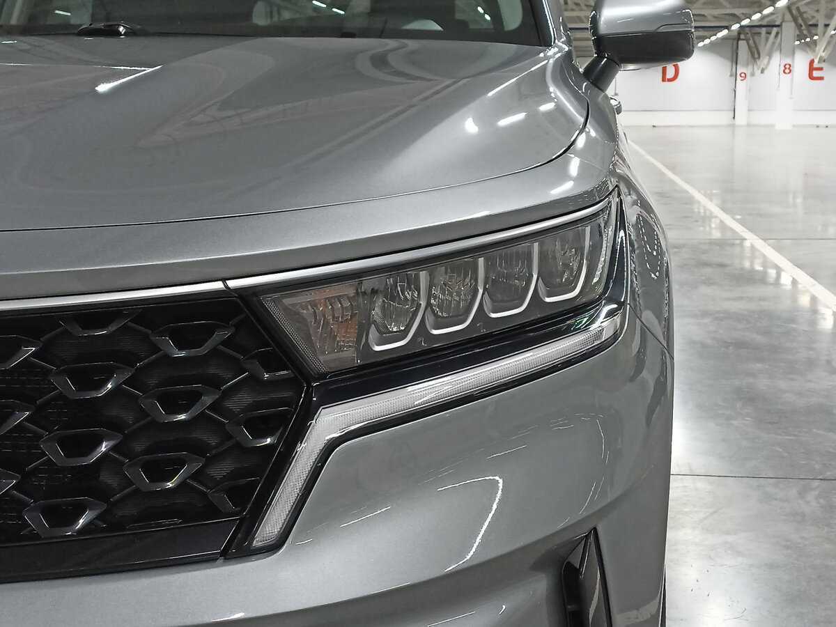 Купить Kia Sorento с пробегом. Фото: #16
