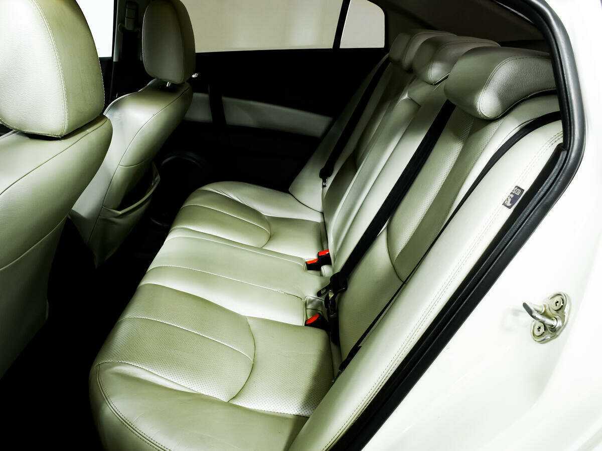 Купить Mazda 6 с пробегом. Фото: #11
