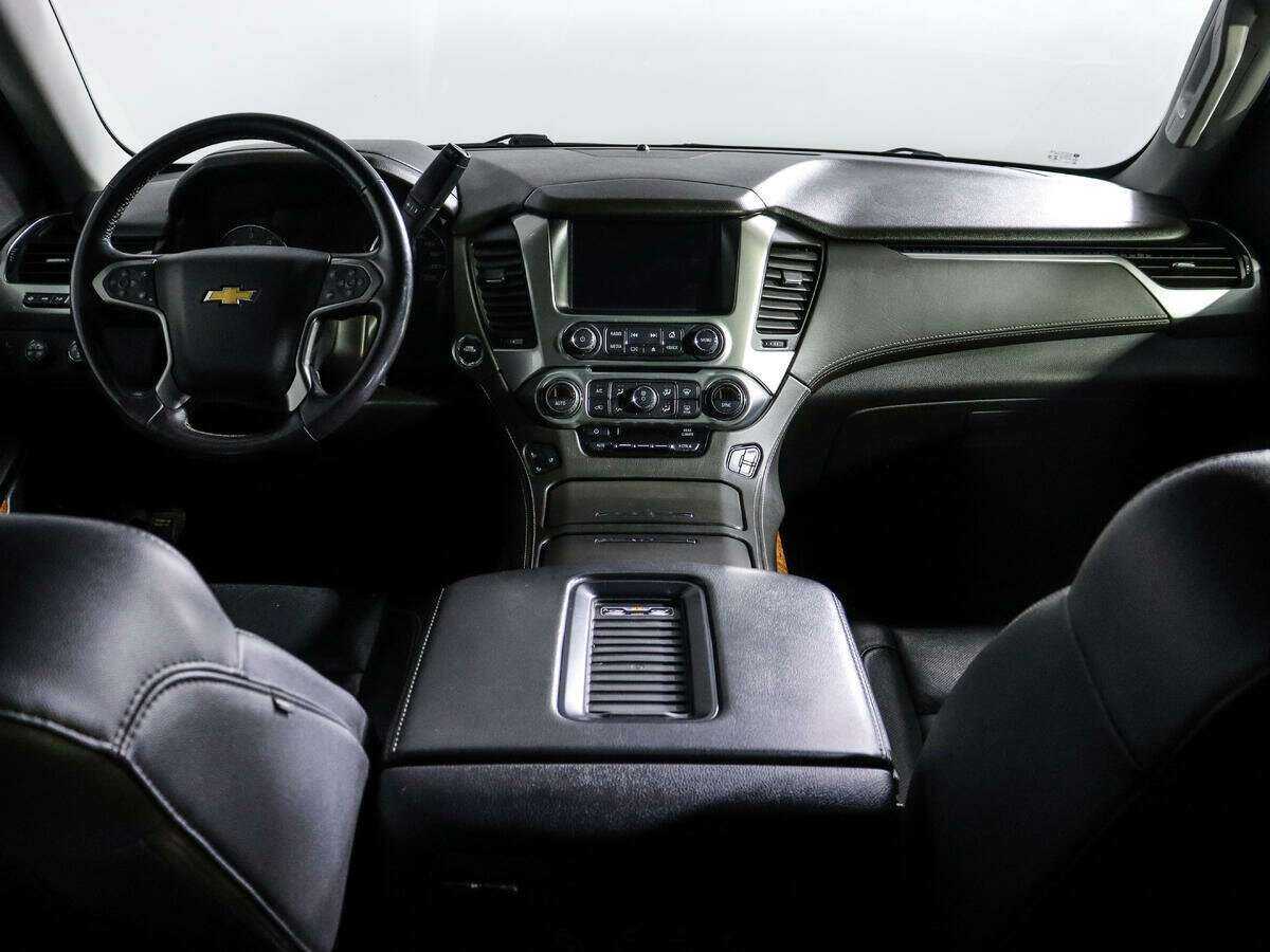 Купить Chevrolet Tahoe с пробегом. Фото: #9