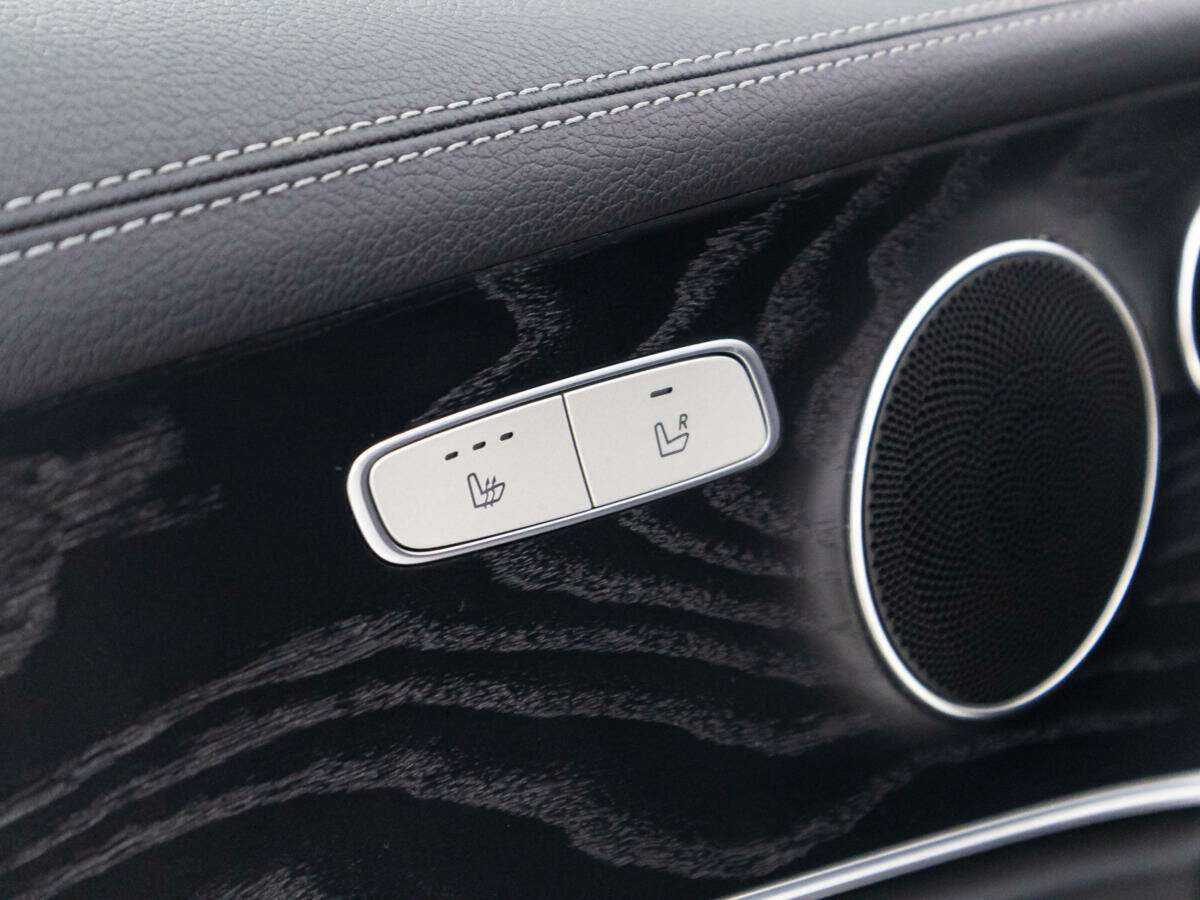 Купить Mercedes-Benz E-Класс с пробегом. Фото: #17
