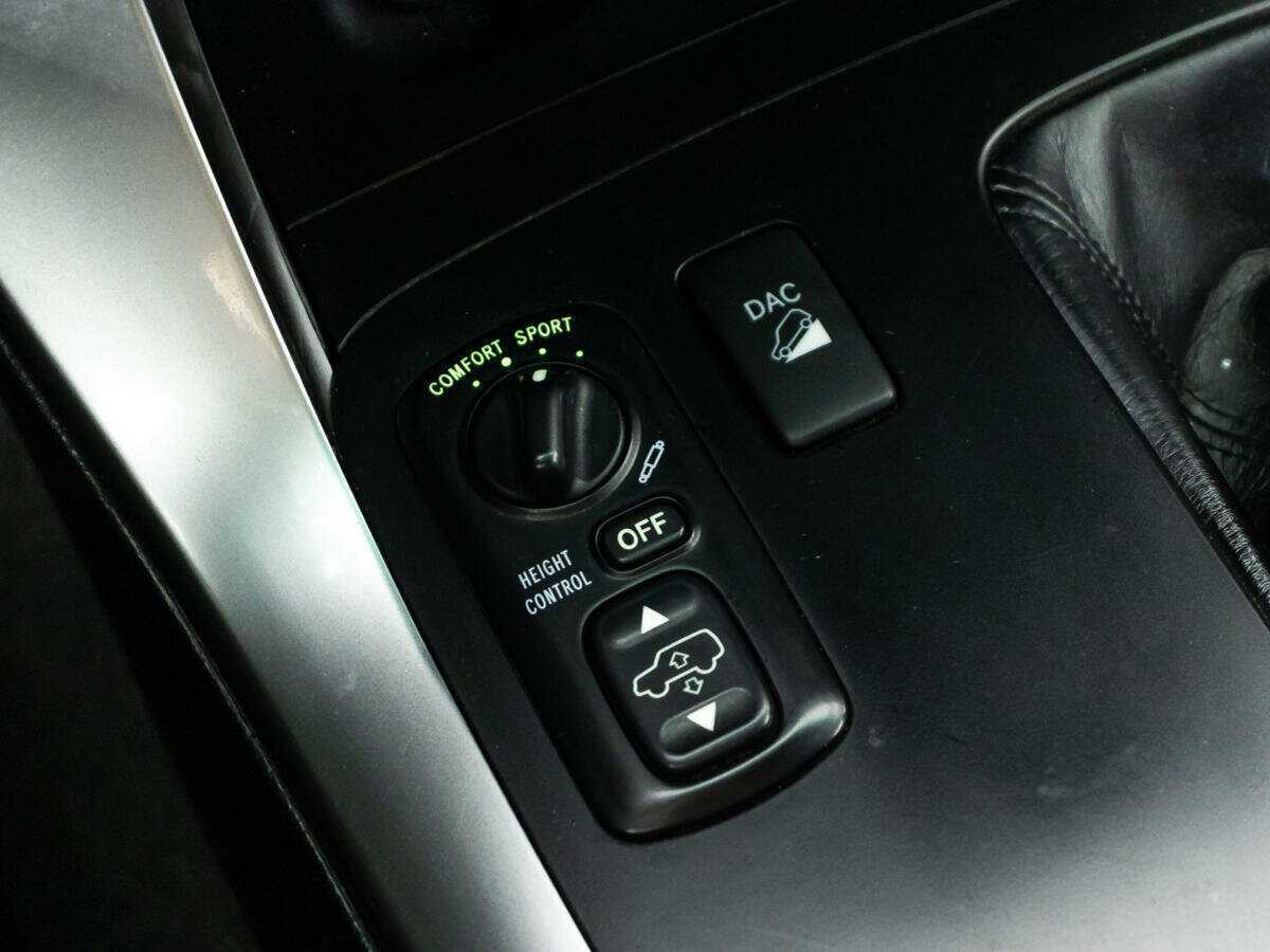 Купить Toyota Land Cruiser Prado с пробегом. Фото: #16