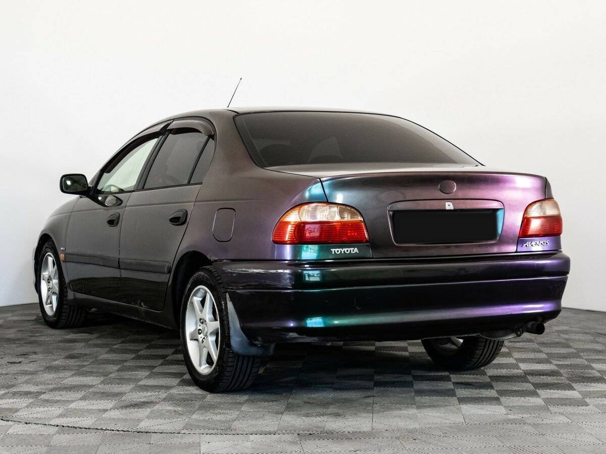 Купить Toyota Avensis с пробегом. Фото: #6