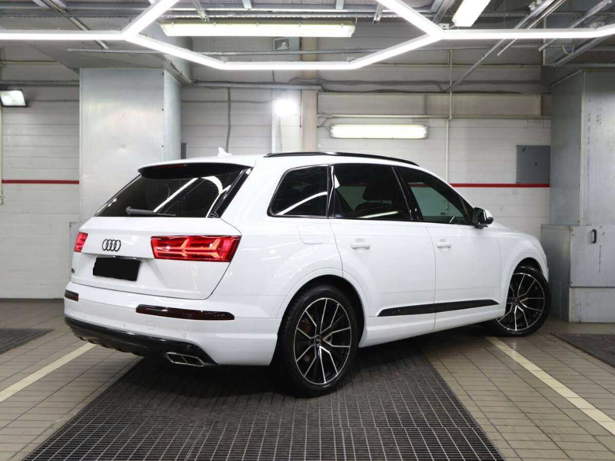 Купить Audi Q7 с пробегом. Фото: #3