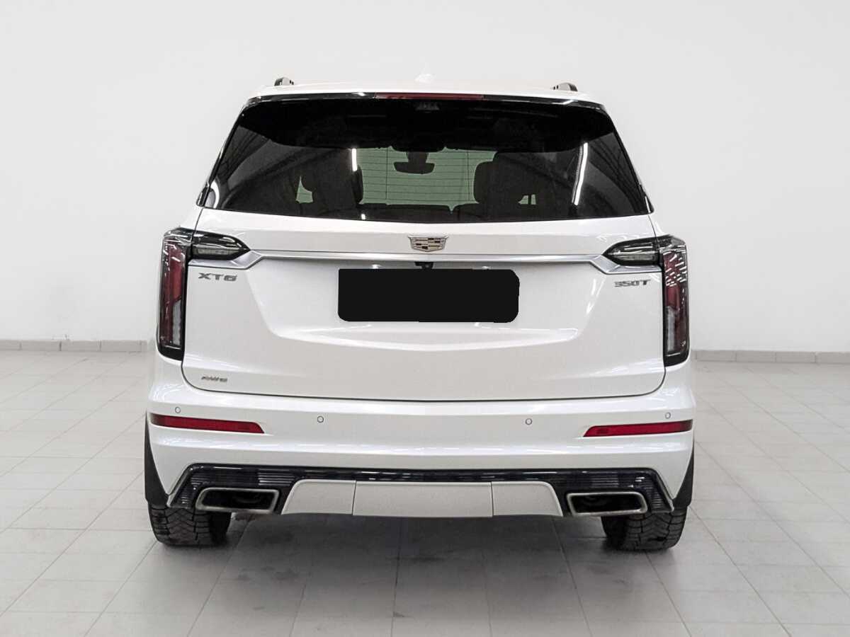Купить Cadillac XT6 с пробегом. Фото: #5