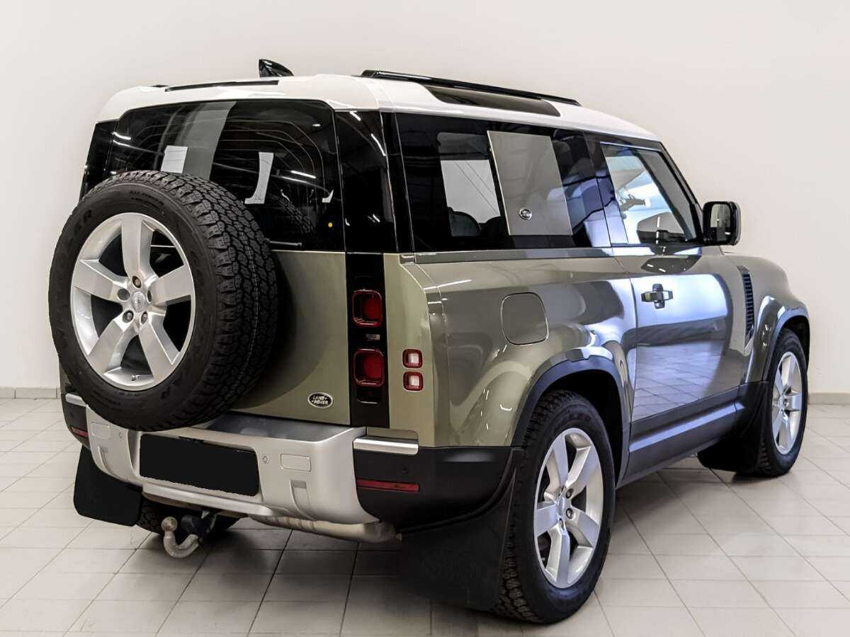 Купить Land Rover Defender с пробегом. Фото: #4