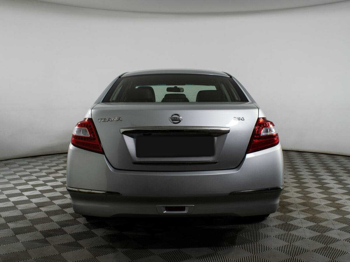 Купить Nissan Teana с пробегом. Фото: #4