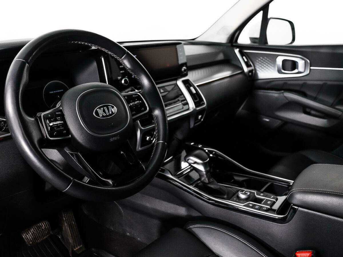 Купить Kia Sorento с пробегом. Фото: #8