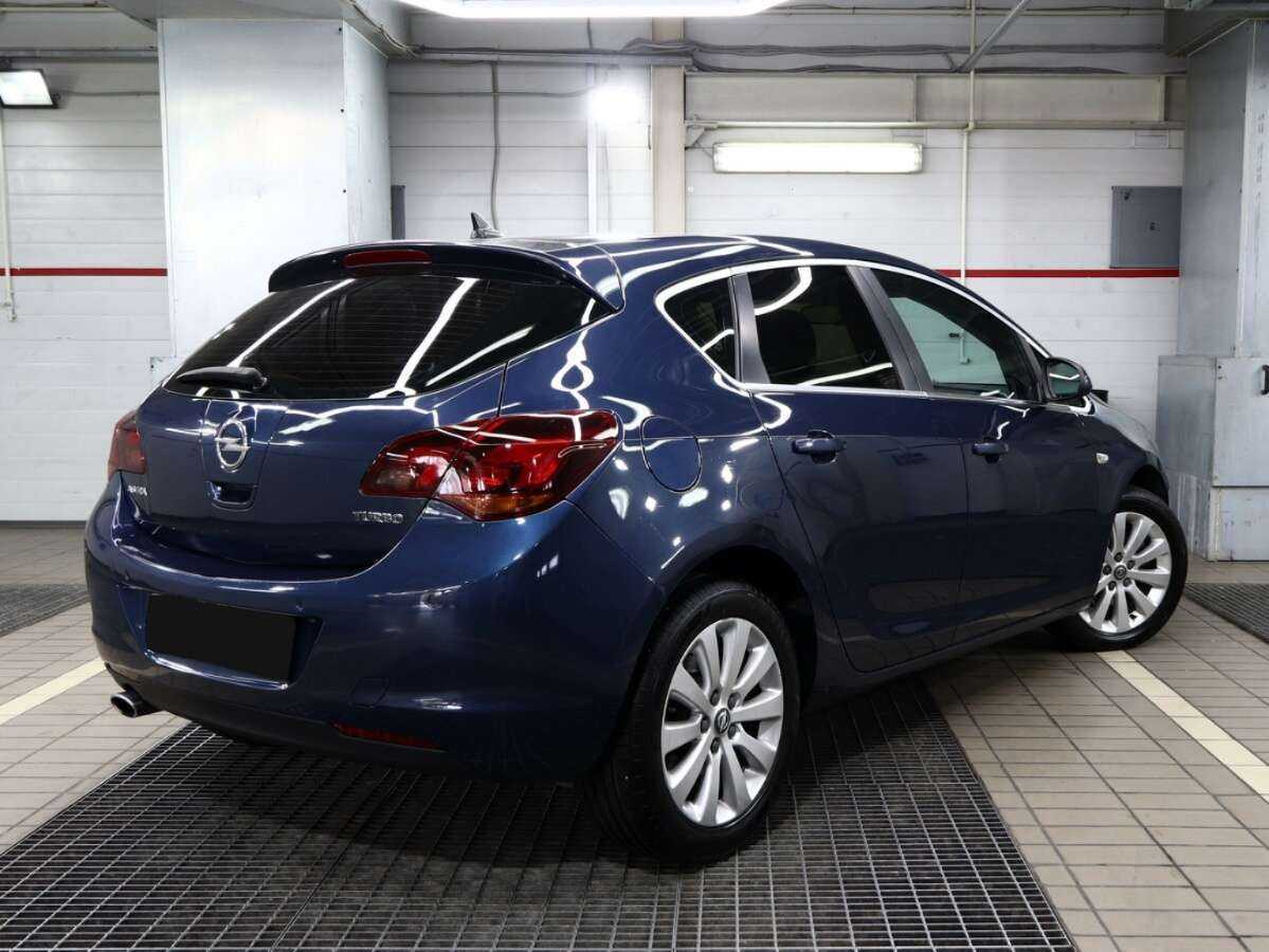 Купить Opel Astra с пробегом. Фото: #3
