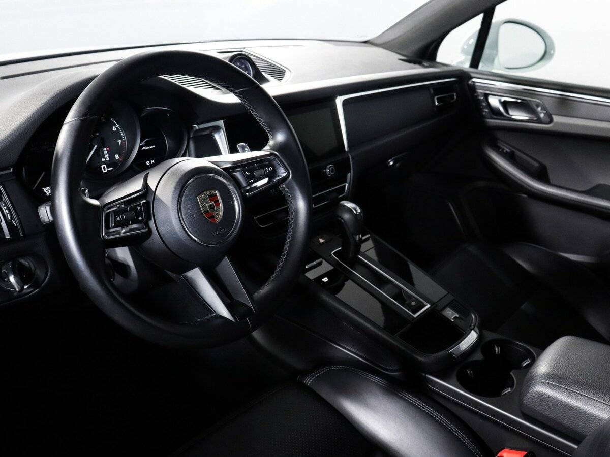 Купить Porsche Macan с пробегом. Фото: #13