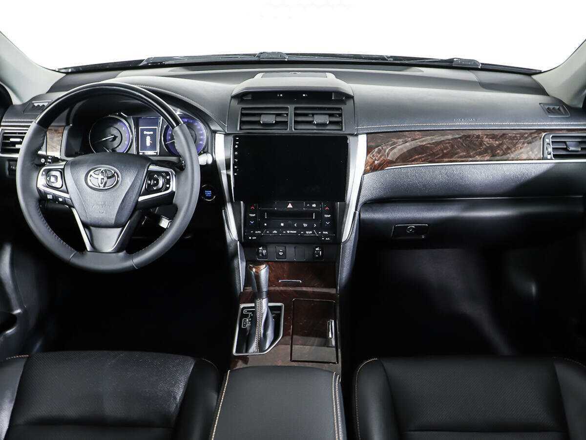 Купить Toyota Camry с пробегом. Фото: #12